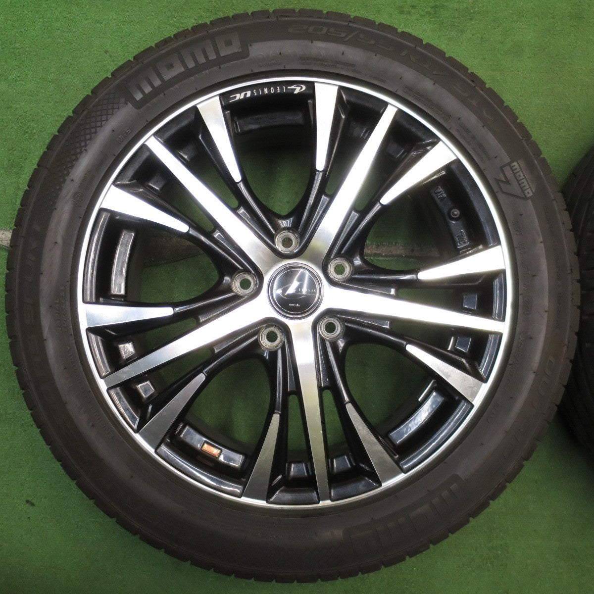 バリ溝!24年!9.5分★LEONIS UC 205/55R17 モモ トップラン M300 AS SPORT 17インチ レオニス PCD114.3/5H★5063001NJノ