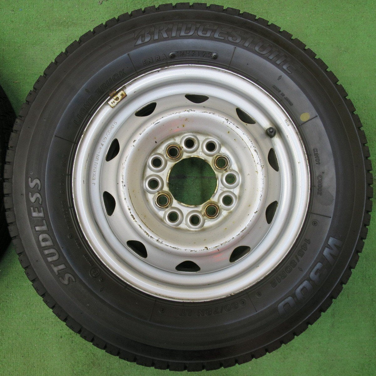 4本価格 23年★スタッドレス 145/80R12 80/78N ブリヂストン W300 スチール 12インチ PCD 100 110 114.3/4H マルチ★5011106イス