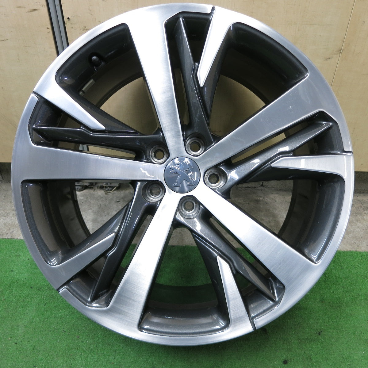 キレイ!1本★プジョー RCZ GTライン 純正 ホイール 19インチ 19×8.5J PEUGEOT PCD108/5H★5072603ナホ