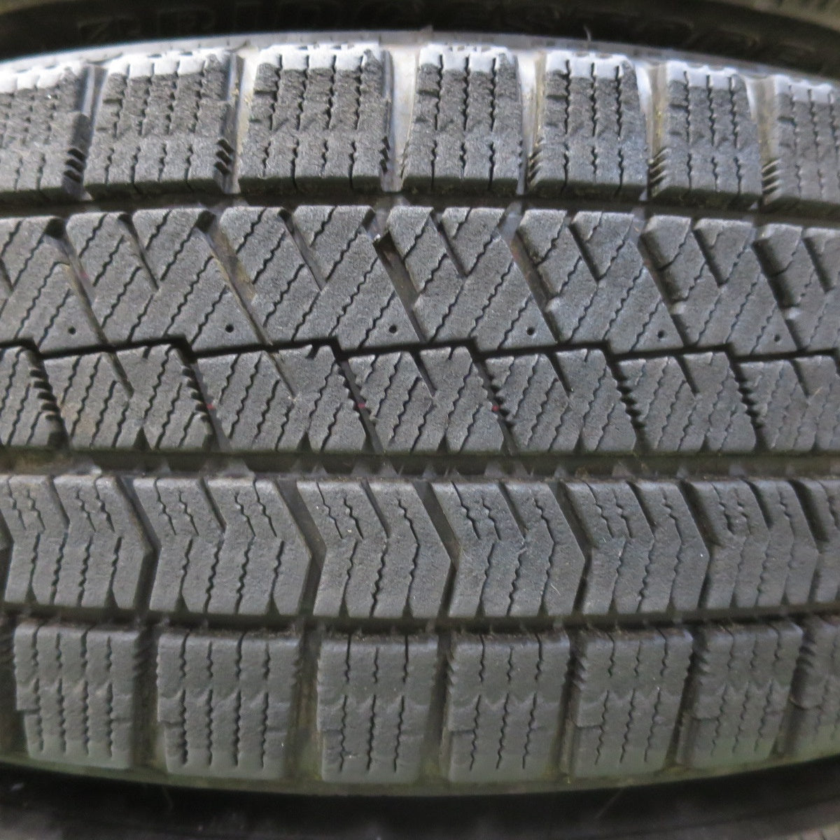 4本価格!22年★トヨタ アクア 純正 スチール 175/65R15 スタッドレス ブリヂストン ブリザック VRX2 15インチ PCD100/4H★5092002イス