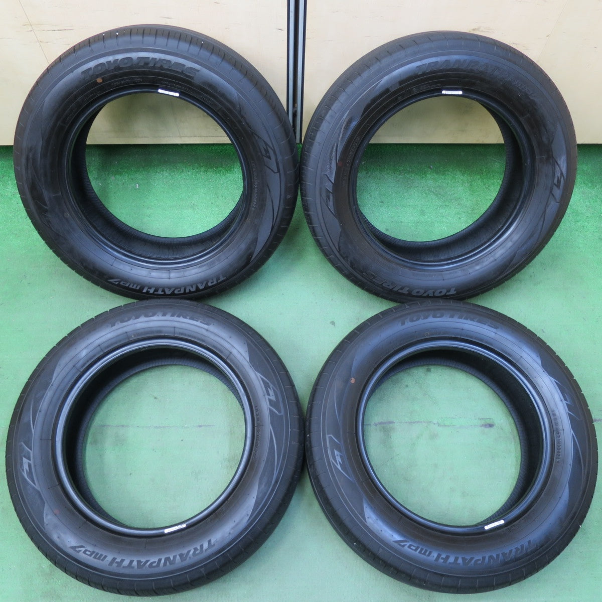 4本価格!24年★205/65R16 トーヨー トランパス MP7 タイヤ 16インチ ヤリスクロス セレナ アルファード 等★5051708イノタ