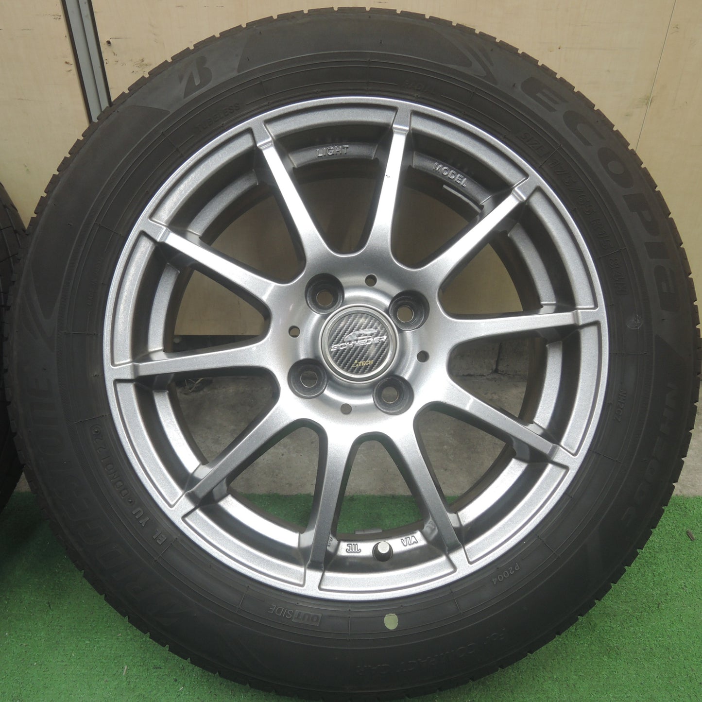 バリ溝!22年!8.5分★175/65R15 ブリヂストン エコピア NH200C SCHNEIDER ATECH シュナイダー 15インチ PCD100/4H★5042301TTノ