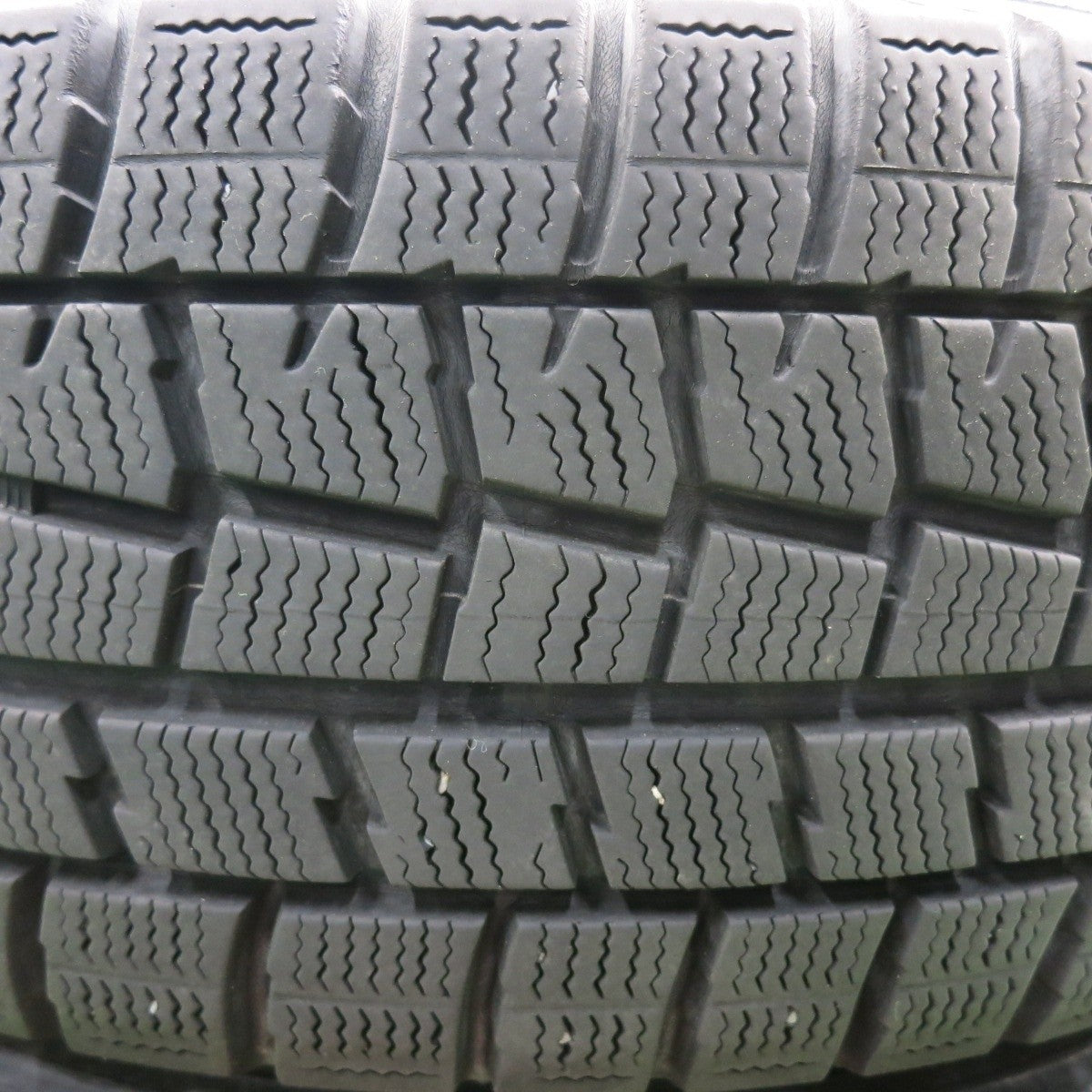 バリ溝!キレイ!8.5分★プリウス 等 195/65R15 スタッドレス ダンロップ ウインターマックス WM01 SIBILLA GG シビラ 15インチ PCD100/5H★4113001HAス