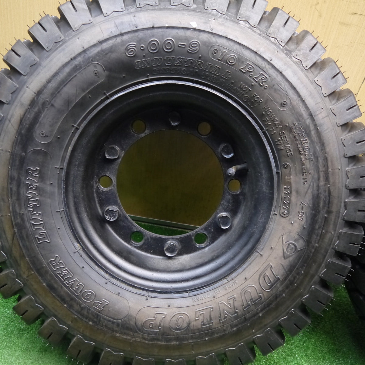 未使用!22年!2本★フォークリフト 6.00-9 10PR ダンロップ POWER LIFTER スチール ホイール PCD180/6H★6011408Hノ