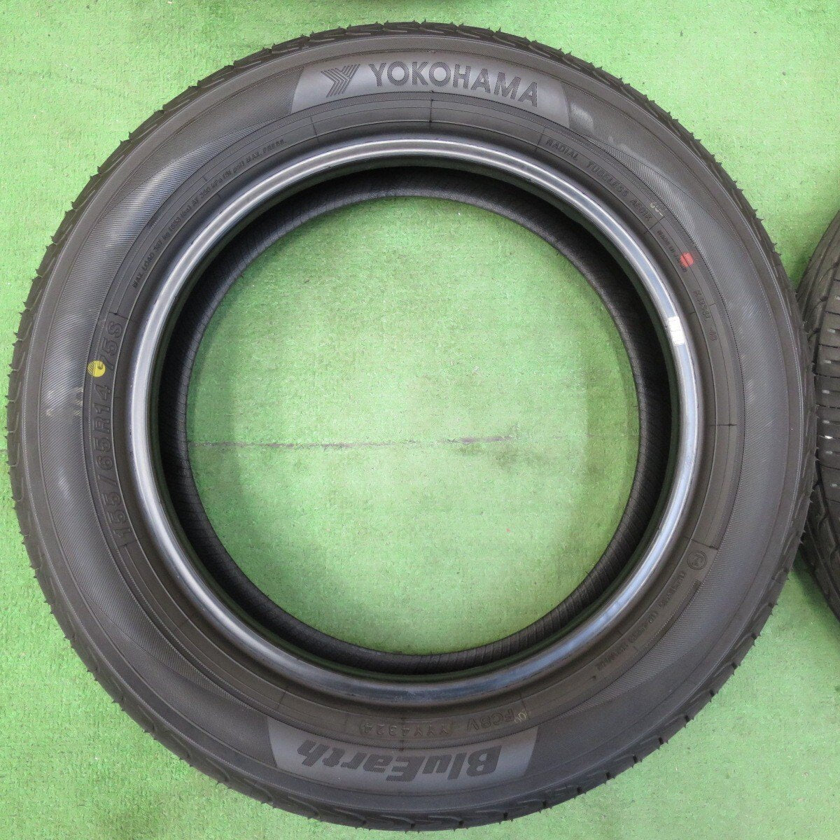 新車外し!24年★155/65R14 ヨコハマ ブルーアース BluEarth タイヤ 14インチ N-BOX タント ムーヴ ワゴンR 等★4120305イノタ