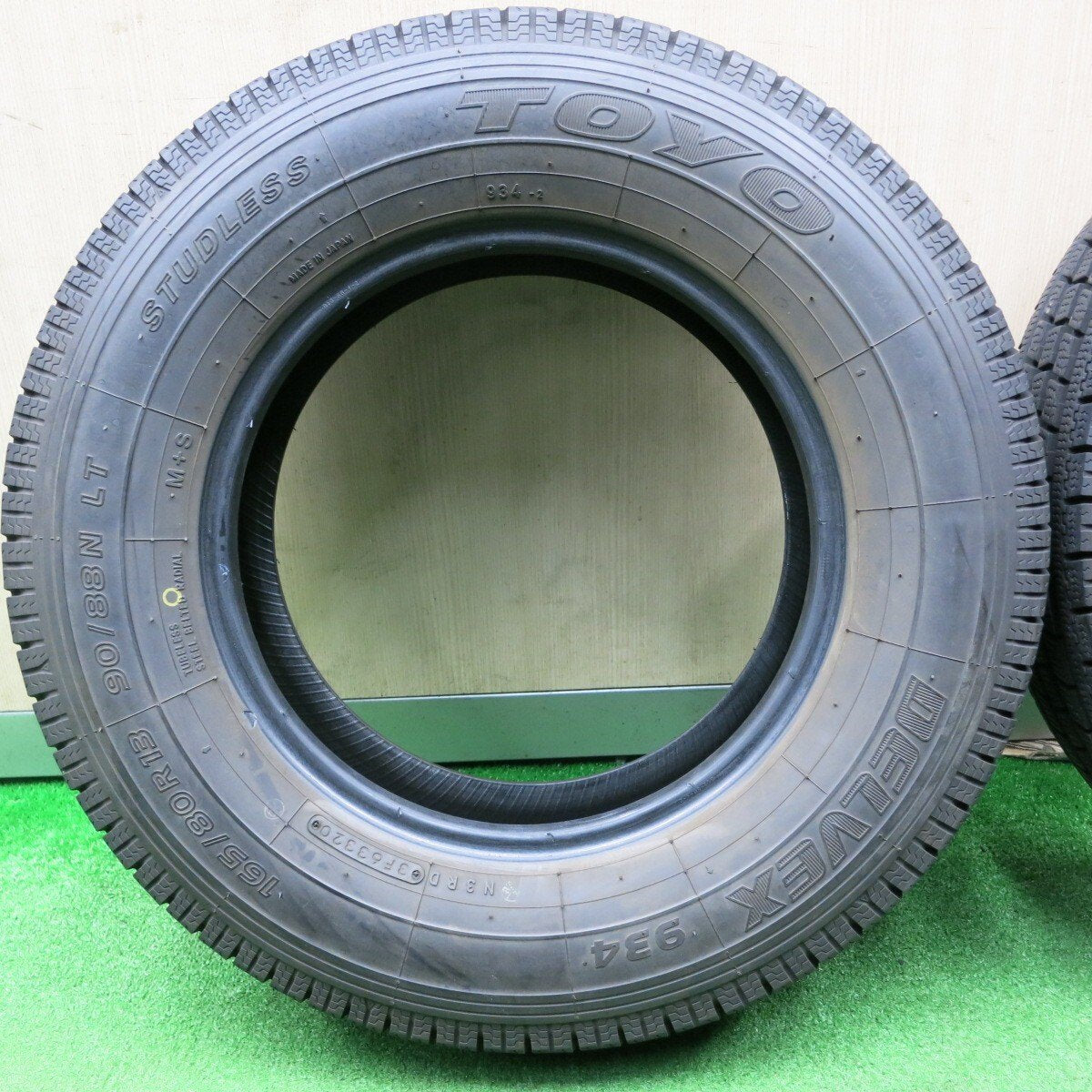 バリ溝!9分★スタッドレス 165/80R13 90/88N トーヨー デルベックス 934 タイヤ 13インチ DELVEX プロボックス サクシード 等★4122901NJスタ