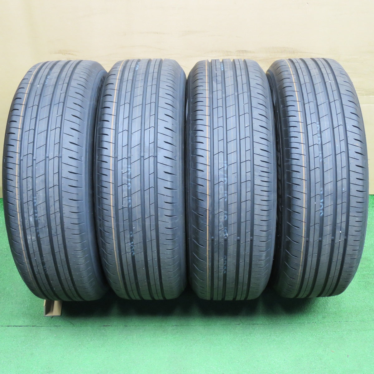 新車外し!26年★トヨタ 40系 アルファード Zグレード ヴェルファイア 純正 225/60R18 トーヨー プロクセス Comfort 18インチ PCD120/5H★6041201NKノ