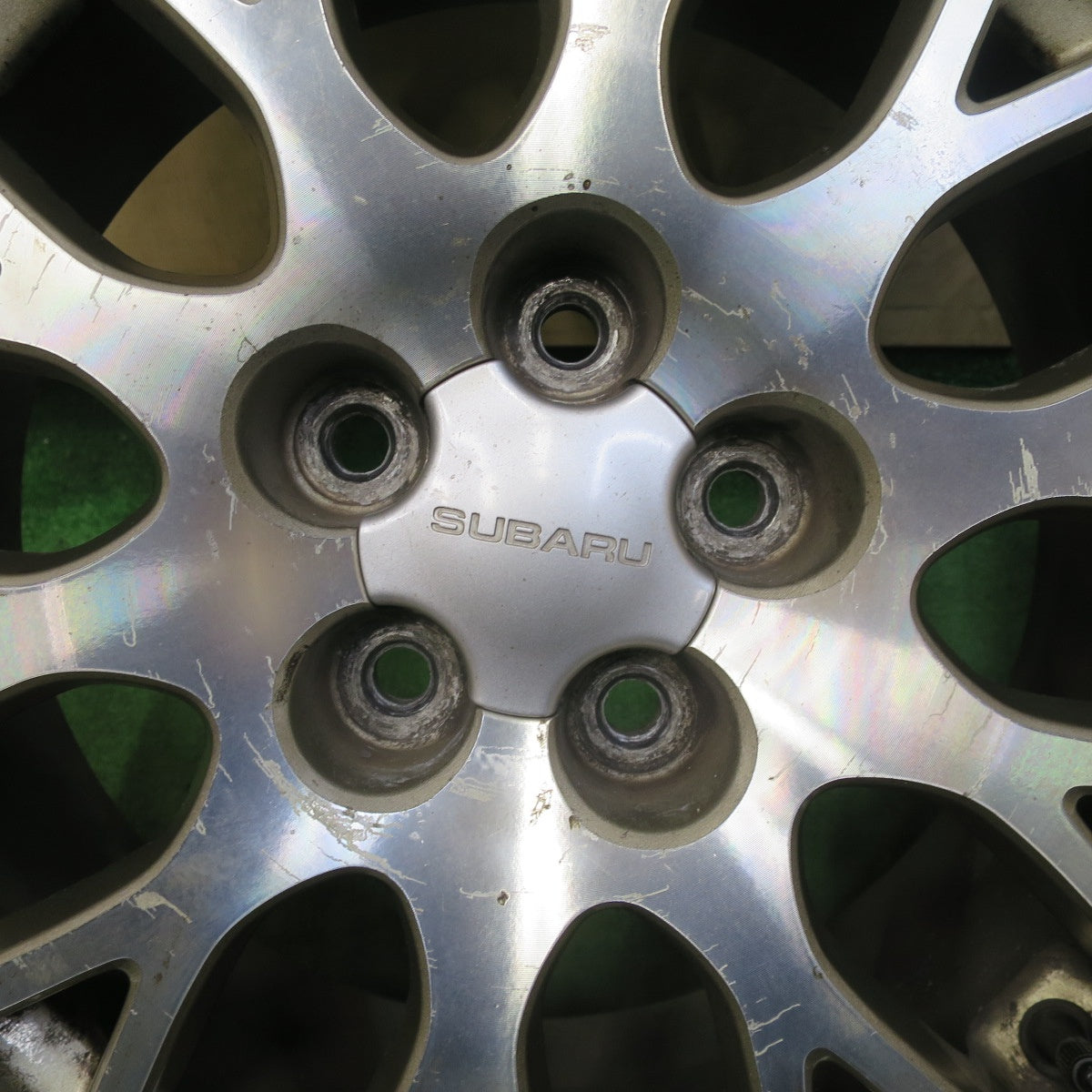 バリ溝!9.5分★スバル フォレスター 純正 215/60R16 スタッドレス ダンロップ DSX 16インチ PCD100/5H★5053003TTス