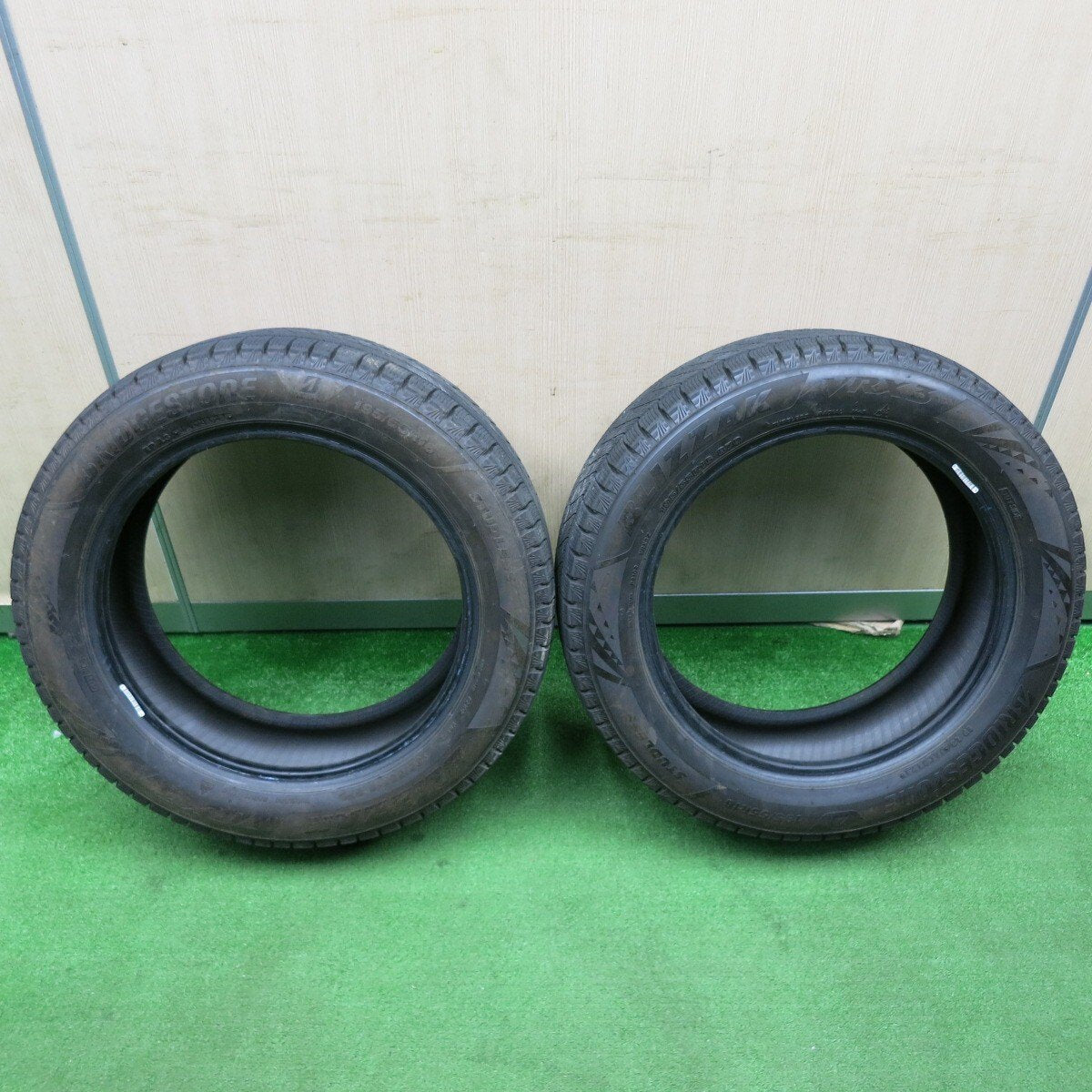 バリ溝!21年!9分!2本★スタッドレス 195/55R16 ブリヂストン ブリザック VRX3 タイヤ 16インチ フィールダー プリウス ウィングロード ミニ 等★5011601NJスタ