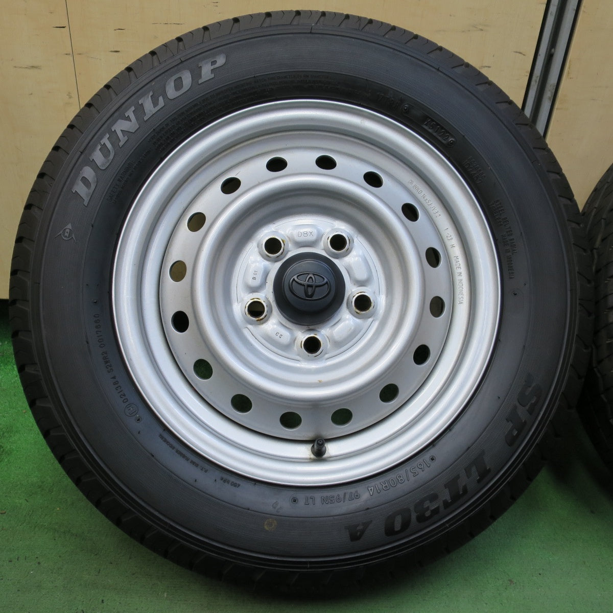ほぼ未使用!22年!キレイ★トヨタ タウンエース 純正 スチール 165/80R14 97/95N ダンロップ SP LT30A 14インチ PCD114.3/5H★5082903イノ