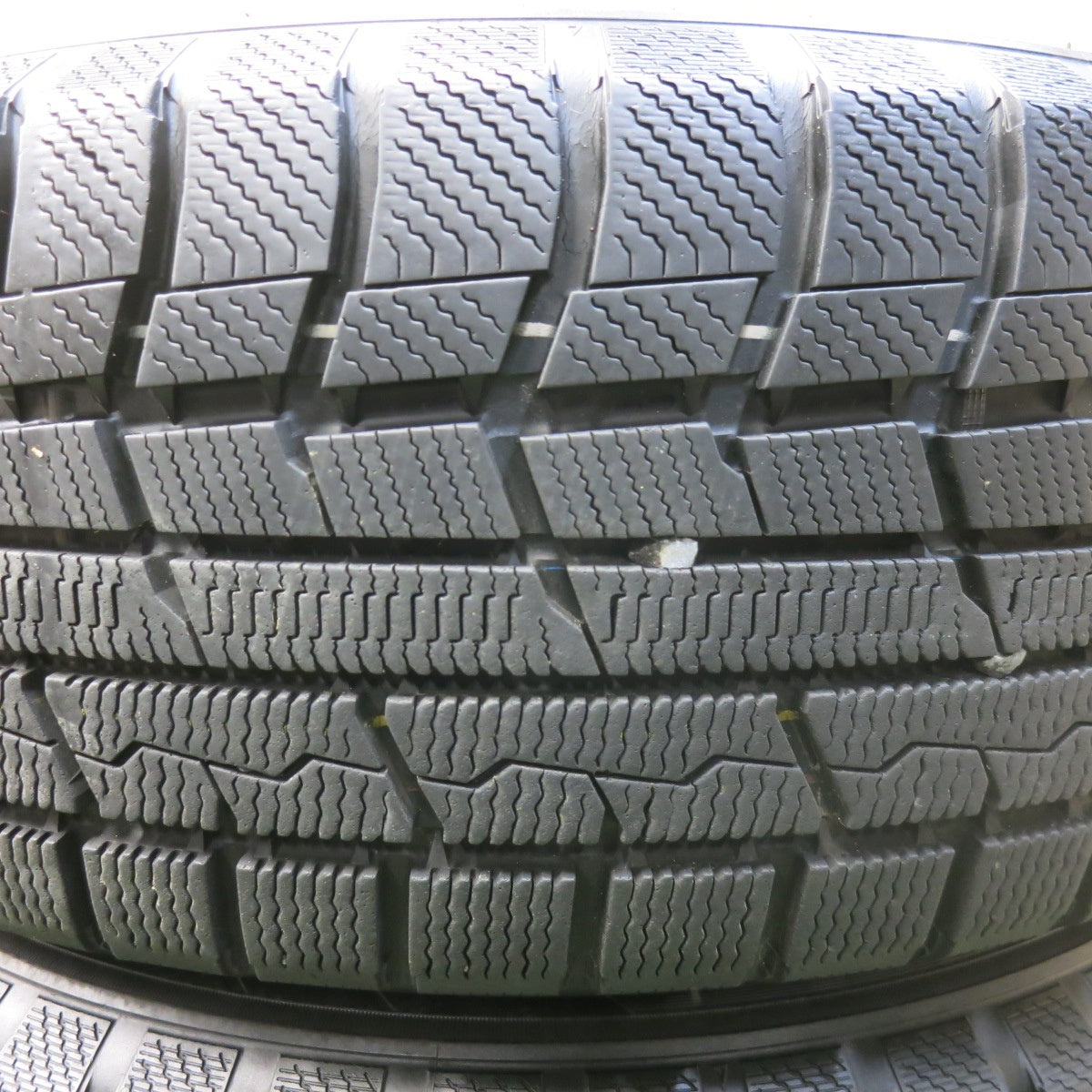 バリ溝!9.5分★日産 ジューク 純正 225/60R17 スタッドレス トーヨー ウインター トランパス TX 17インチ PCD114.3/5H★5110703SKス