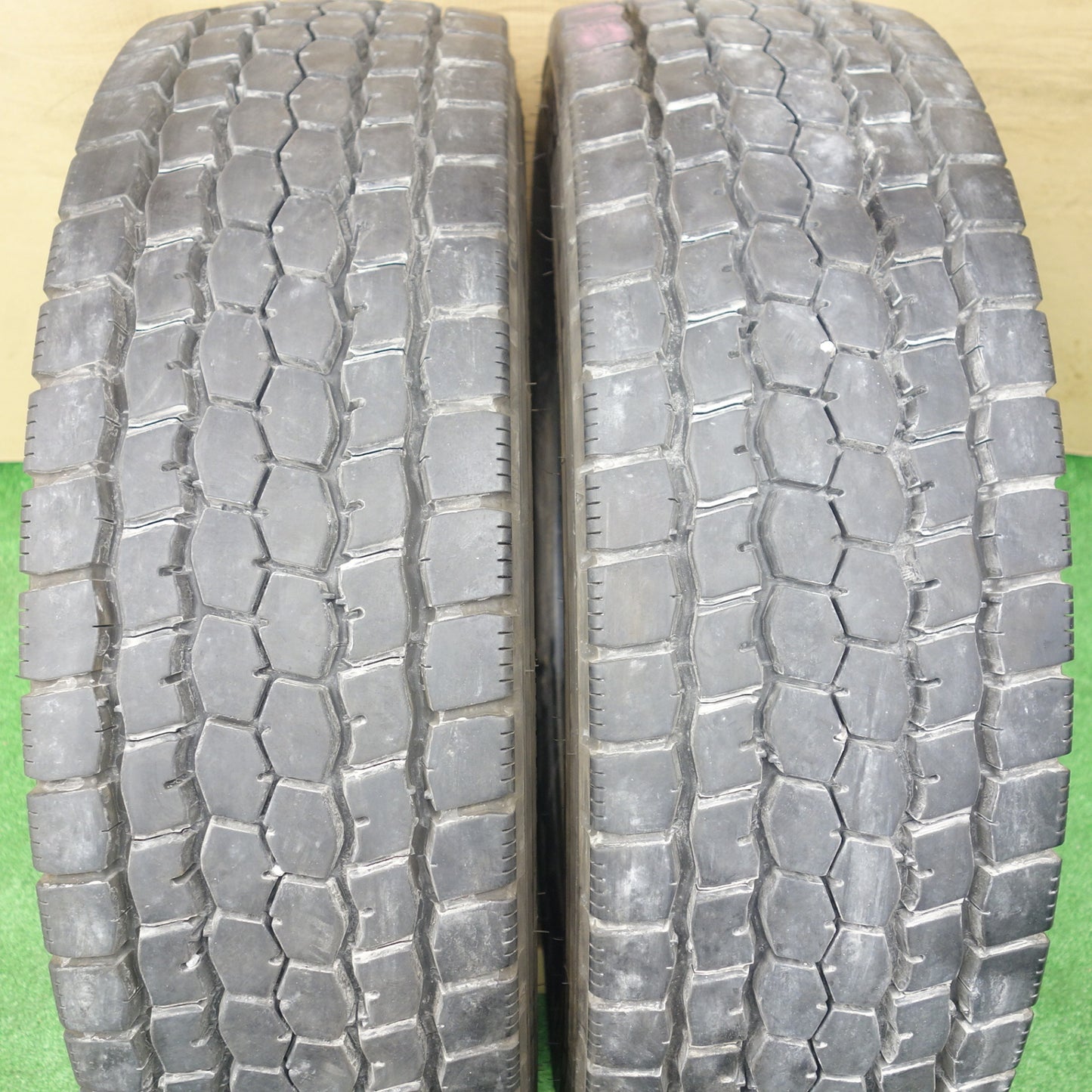 バリ溝!25年!9分!2本★トラック タイヤ 245/70R19.5 136/134J ブリヂストン M888 ミックス オールシーズン 19.5インチ★5122210KTスタ
