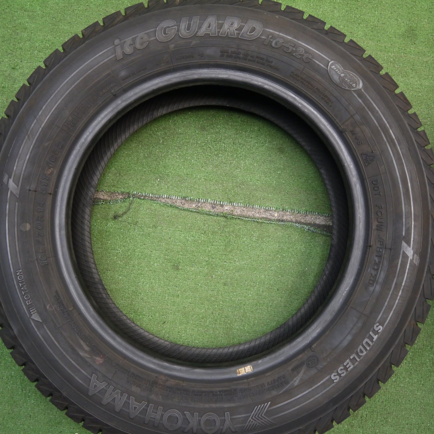 超バリ溝!ほぼ10分★スタッドレス 165/70R14 ヨコハマ アイスガード iG52C タイヤ 14インチ アクア ヴィッツ マーチ デミオ スイフト 等★5062003Hスタ