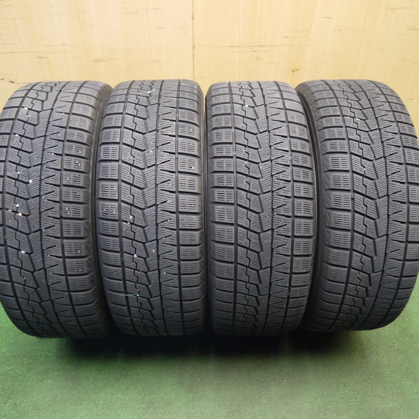 バリ溝!9.5分★ベンツ 等 RMP 225/40R18 スタッドレス ヨコハマ アイスガード iG70 18インチ PCD112/5H★6031101Hス