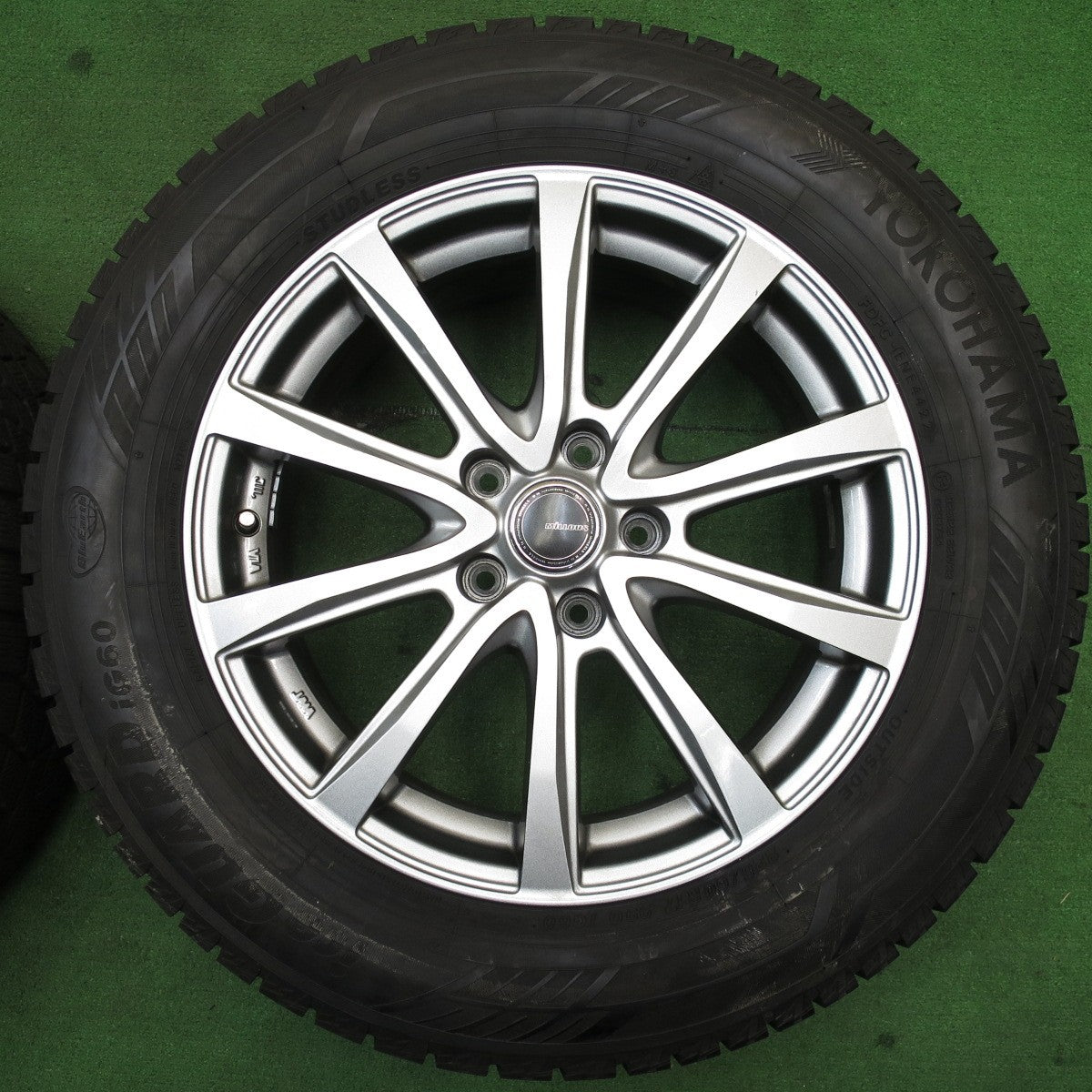 バリ溝!22年!キレイ!ほぼ10分★スタッドレス 225/60R17 ヨコハマ アイスガード iG60 MiLLOUS ミルアス 17インチ PCD114.3/5H★5051901NJス