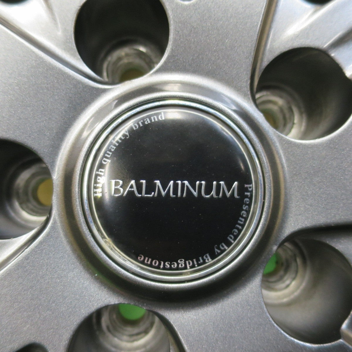 バリ溝!21年!キレイ!9分★スタッドレス 215/70R16 ブリヂストン ブリザック DM-V3 BALMINUM バルミナ 16インチ PCD114.3/5H★5040301イス