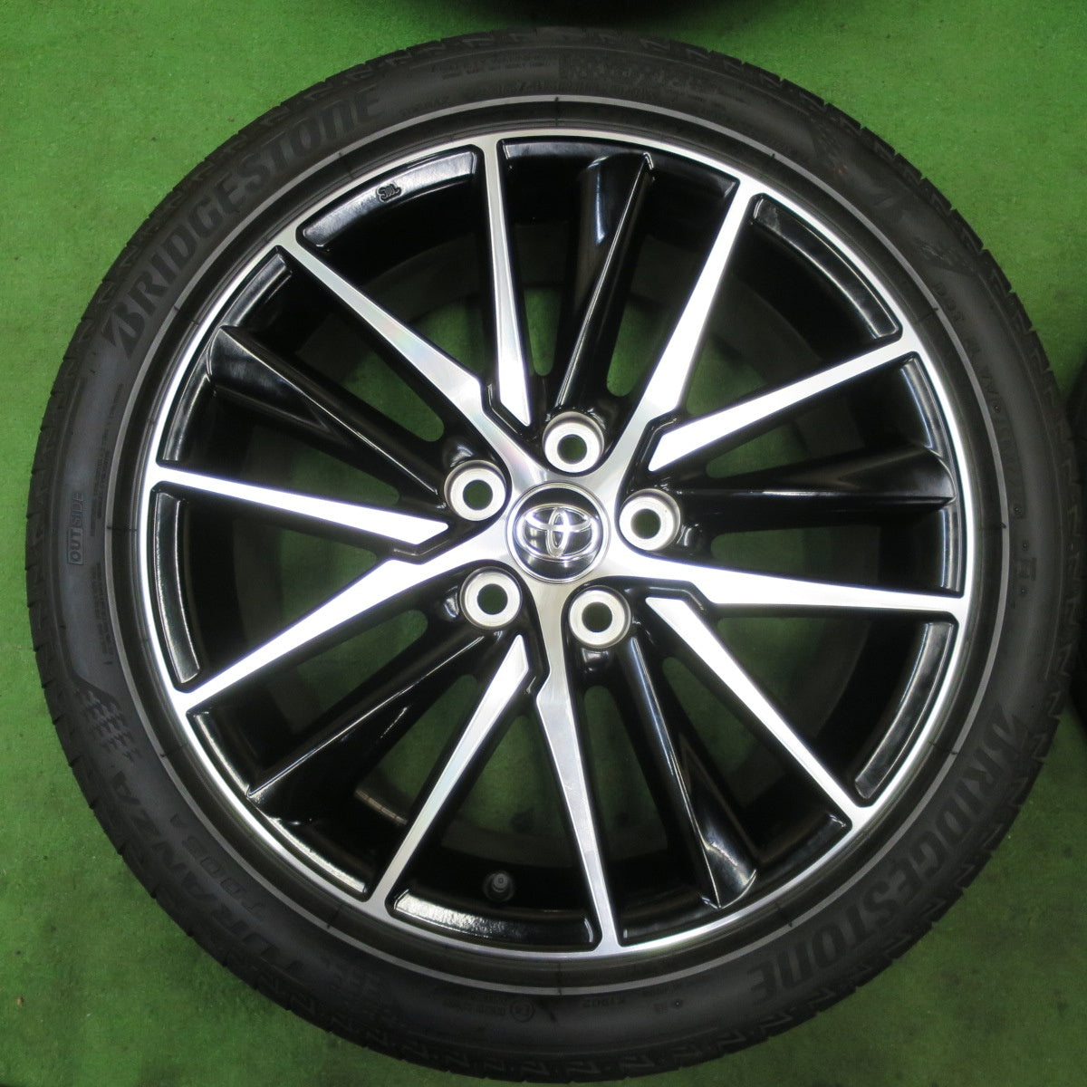 バリ溝!22年!キレイ!9.5分★トヨタ 70系 カムリ 純正 235/45R18 ブリヂストン トランザ T005A 18インチ PCD114.3/5H★5090203TTノ
