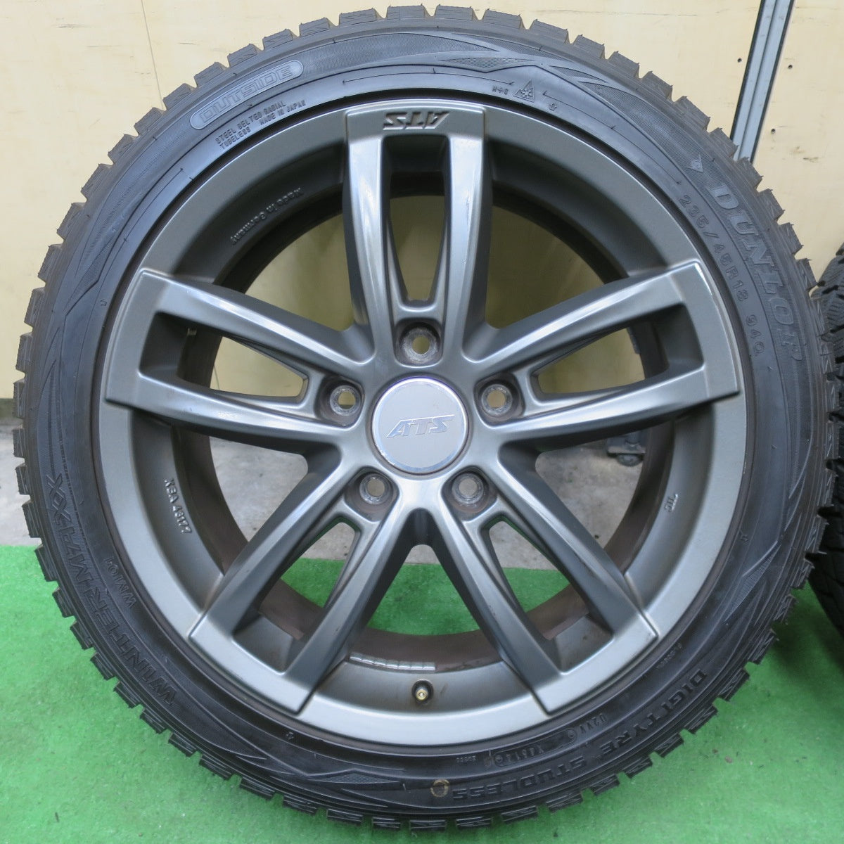 バリ溝!9.5分以上★ポルシェ 等 ATS 235/45R18 255/45R18 スタッドレス ダンロップ ウインターマックス WM01 18インチ PCD130/5H★5060503TTス