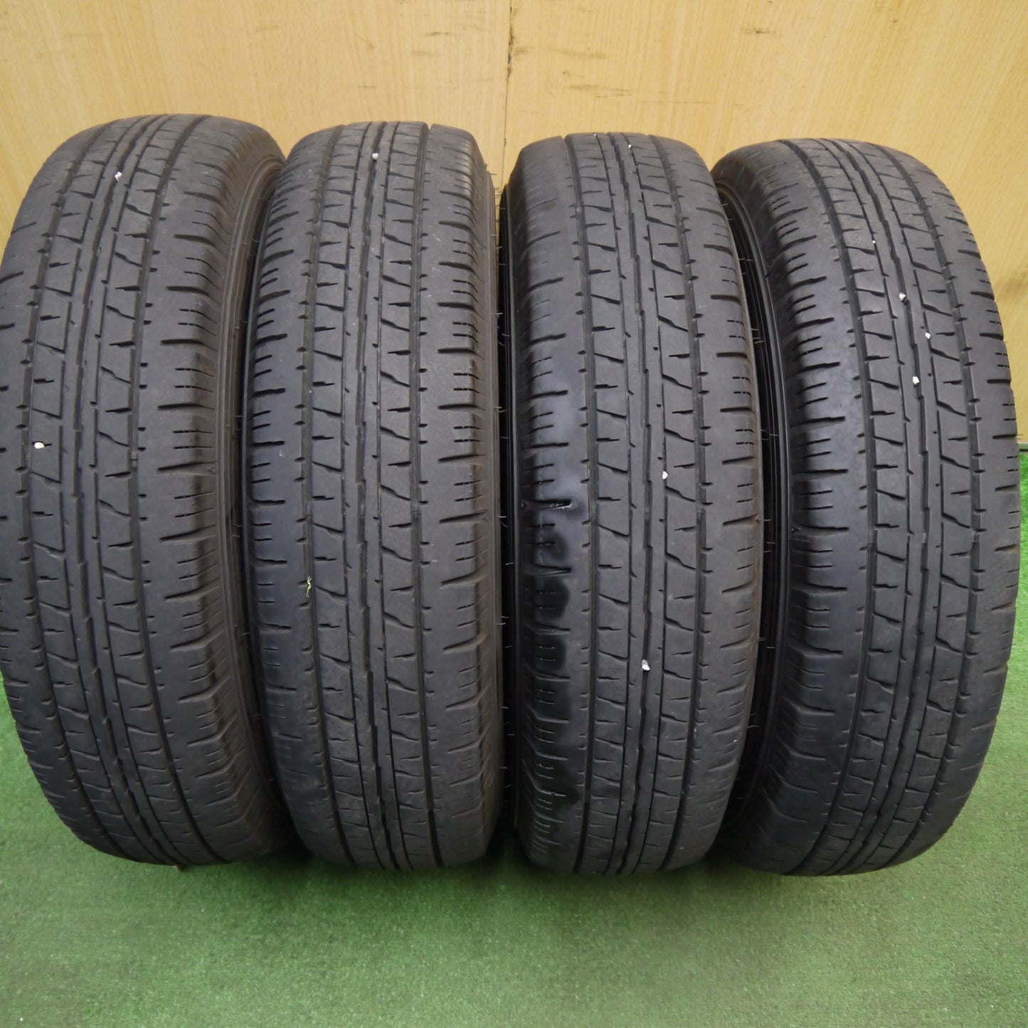 4本価格!23年★145R12 6PR ダンロップ エナセーブ VAN01 スチール 12インチ PCD100/4H★5040901Hノ