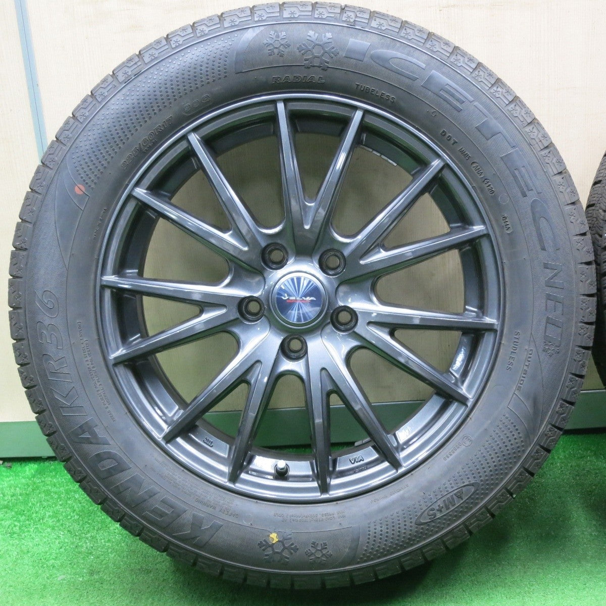 バリ溝!キレイ!9分★スタッドレス 225/60R17 ケンダ KR36 アイステック ネオ VELVA SPORT ヴェルヴァ 17インチ PCD114.3/5H★5012102NJス