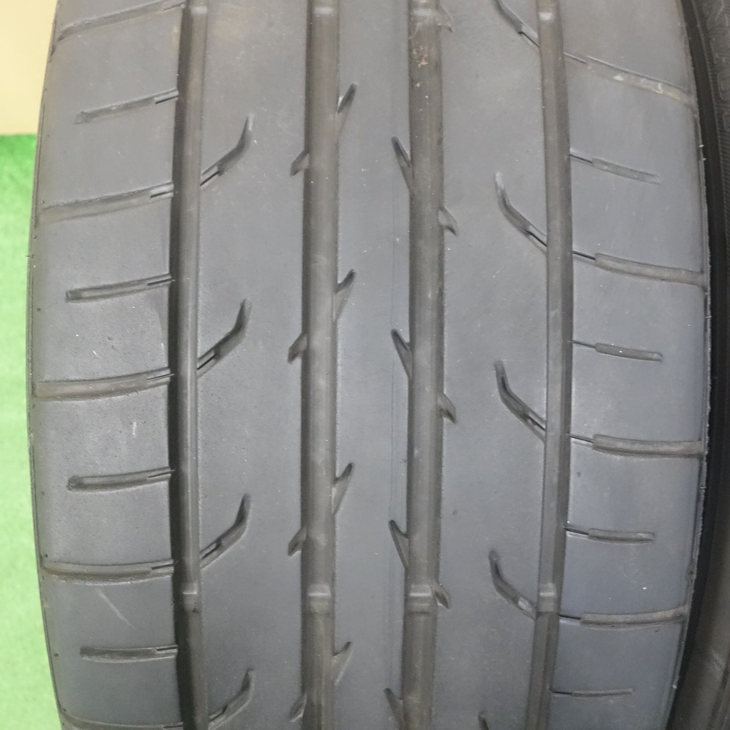 バリ溝!22年!8.5分!2本★245/40R18 ダンロップ DIREZZA DZ102 ディレッツァ 18インチ タイヤ GR カローラ WRX インプレッサ 等★6032504KTノタ