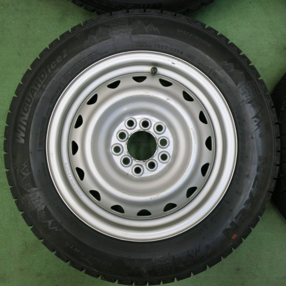 超バリ溝!ほぼ10分★スタッドレス 195/65R15 ネクセン ウィンガード アイス2 スチール ホイール 15インチ PCD100 114.3/5H マルチ★5022609SYス