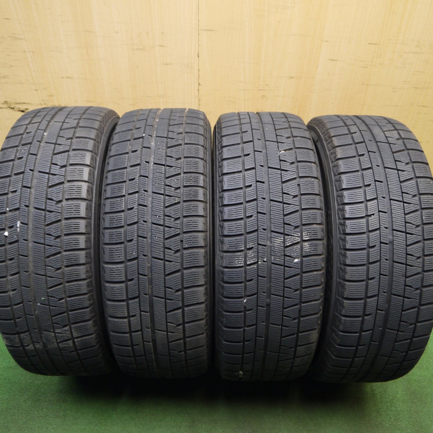 バリ溝!キレイ!8.5分★スタッドレス 215/55R17 ヨコハマ アイスガード iG50 MiLLOUS ミルアス 17インチ PCD114.3/5H★5043007Hス