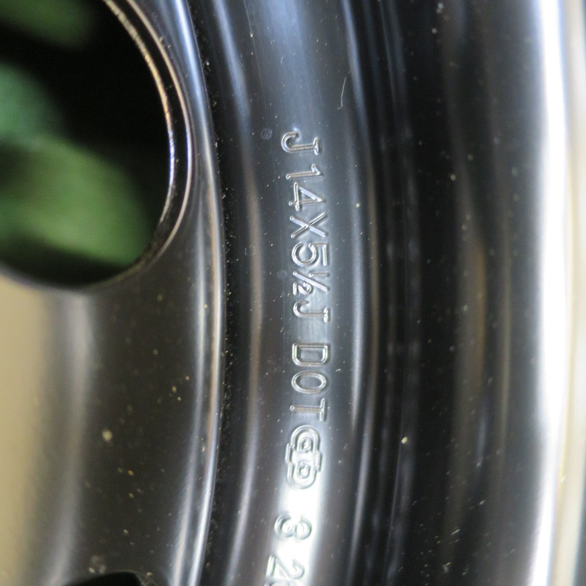 新車外し★トヨタ ヤリス 純正 スチール ホイール 14インチ 14×5.5J PCD100/4H★6060102NGホ