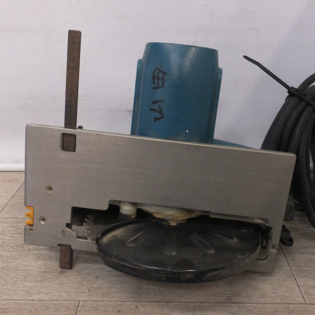 ★マキタ makita 7型マルノコ 5830BA 180~190mm 100V 11A 50-60Hz 1050W 木工用 超硬丸ノコ★