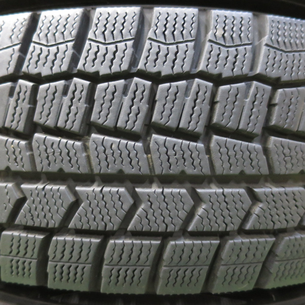 バリ溝!キレイ!9.5分★MINI F55 F56 ミニ クーパー 純正 175/65R15 スタッドレス ダンロップ ウインターマックス WM02 15インチ PCD112/5H★5103114イス