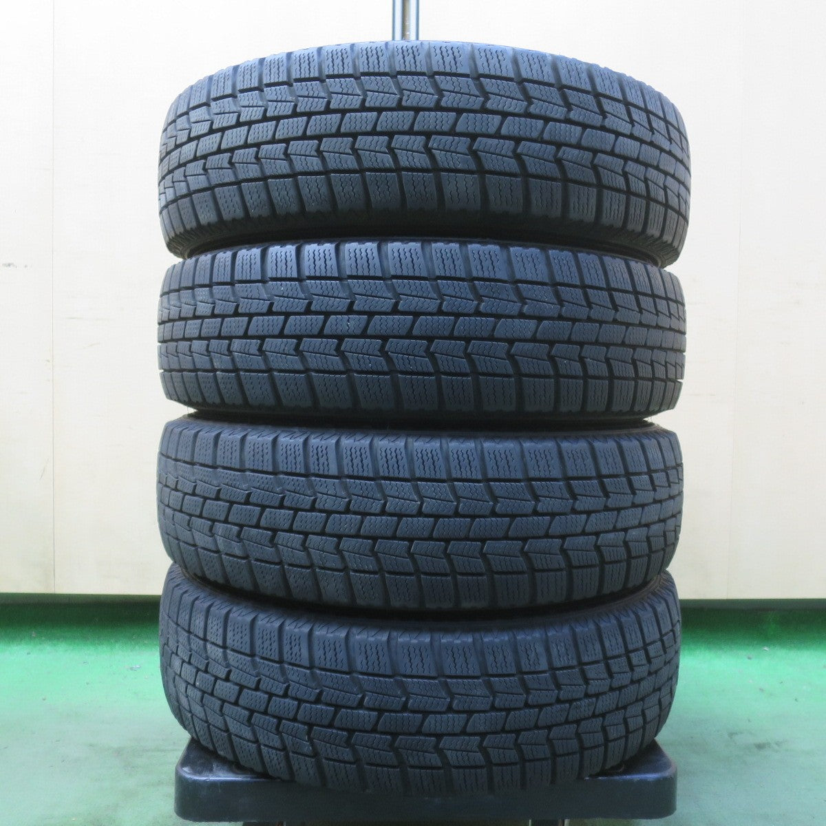 バリ溝!9.5分◎ダイハツ タント ムーヴ 等 純正 155/65R14 スタッドレス オートバックス ノーストレック N3i 14インチ PCD100/4H◎6102010イス