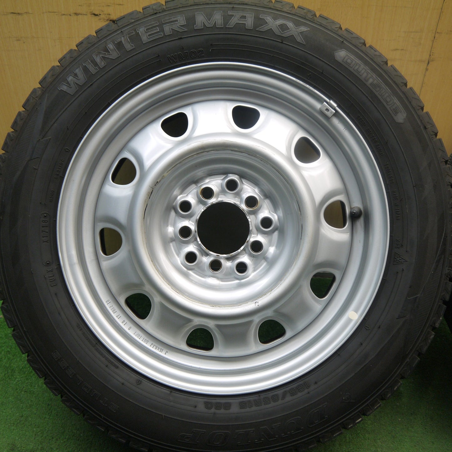 4本価格★スタッドレス 185/65R15 ダンロップ ウインターマックス WM02 スチール ホイール 15インチ PCD100 114.3/5H マルチ★5091602Hス