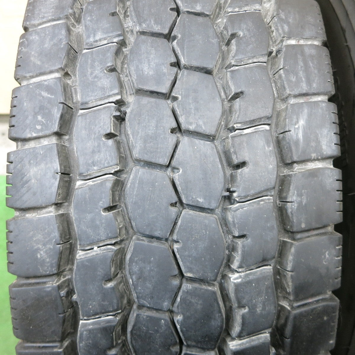 バリ溝!25年!9分★トラック バス タイヤ 245/70R19.5 136/134J ブリヂストン M888 ミックス オールシーズン 19.5インチ★5122901ナスタ