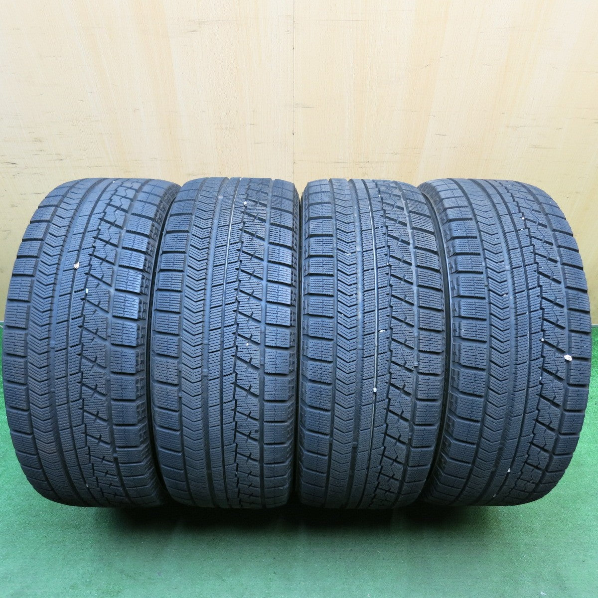 センサー付!バリ溝!24年!キレイ!9.5分★レクサス LS バージョンL 純正 245/50R19 スタッドレス ブリヂストン ブリザック RFT 19インチ PCD120/5H★6050305HAス