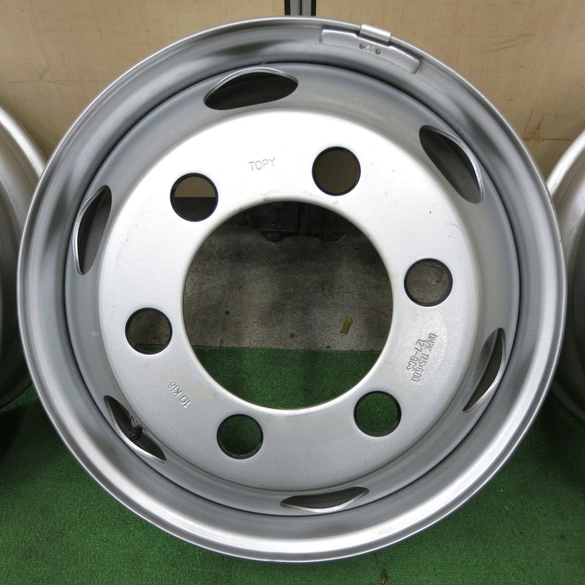 新車外し!6本★トラック エルフ キャンター デュトロ 等 純正 TOPY DM2K スチール ホイール 127-9CS 17.5インチ PCD222.25/6H★5090102ナホ