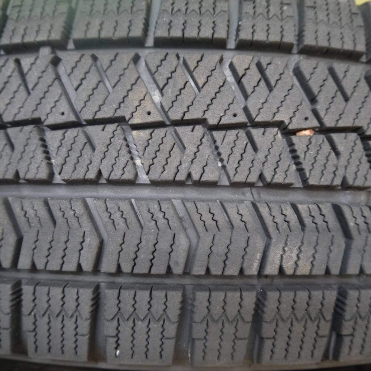 バリ溝!21年!キレイ!8.5分★スタッドレス 185/70R14 ブリヂストン ブリザック VRX2 TOPRUN トップラン 14インチ PCD100/4H★5032407Hス