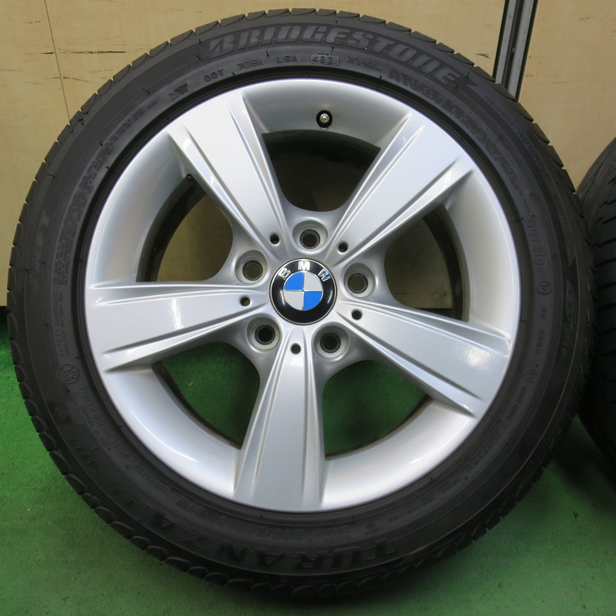 バリ溝!21年!キレイ!9.5分★BMW 1シリーズ F20 純正 205/55R16 ブリヂストン トランザ ER300 RFT 16インチ PCD120/5H★5051211イノ