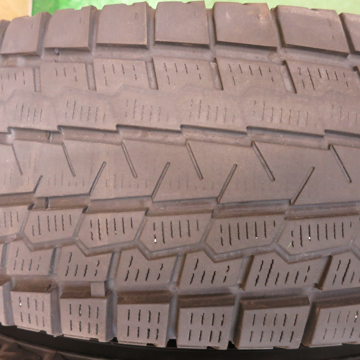 キレイ!24年◎スズキ JB74W ジムニー シエラ 純正 195/80R15 スタッドレス ヨコハマ アイスガード G075 15インチ PCD139.7/5H◎6101009HAス