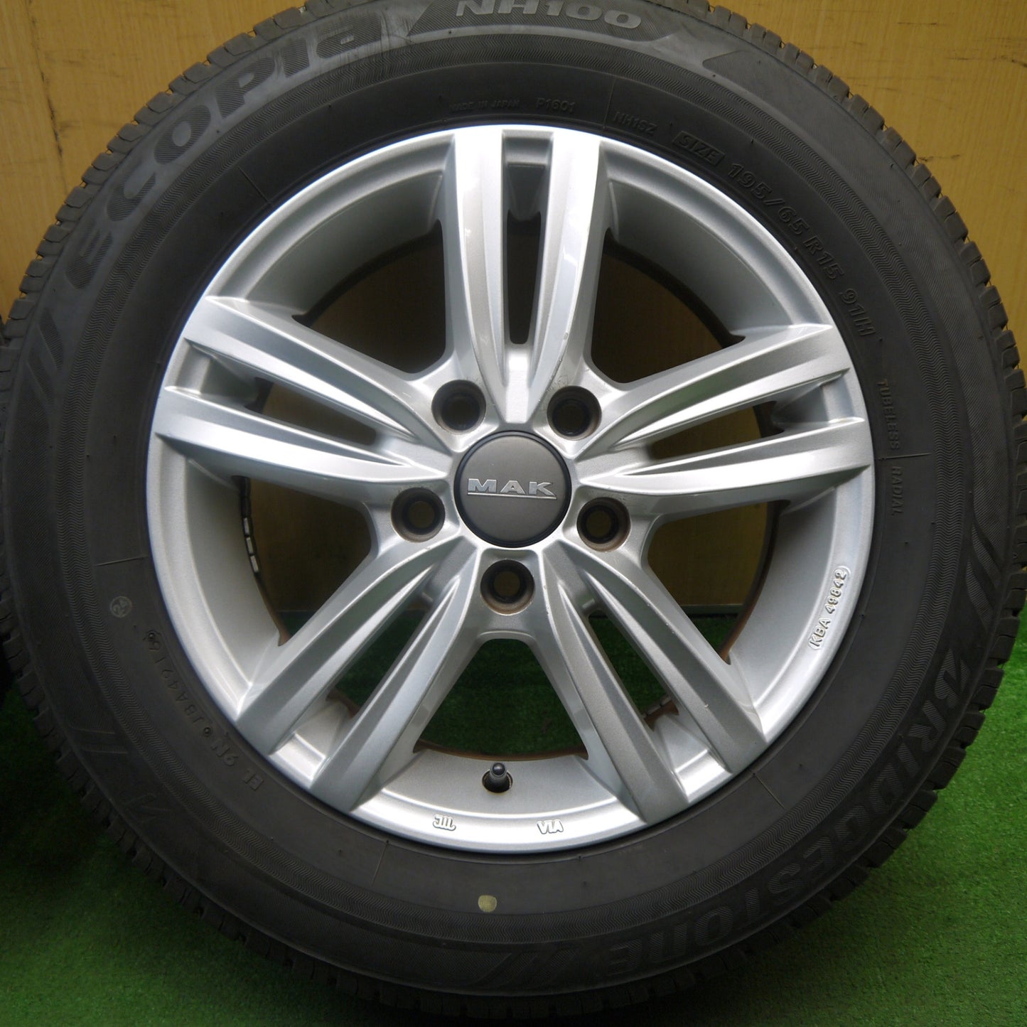 バリ溝!9.5分★ワーゲン 等 MAK SACHSEN 195/65R15 ブリヂストン エコピア NH100 ザクセン 15インチ PCD112/5H★5051401Hノ