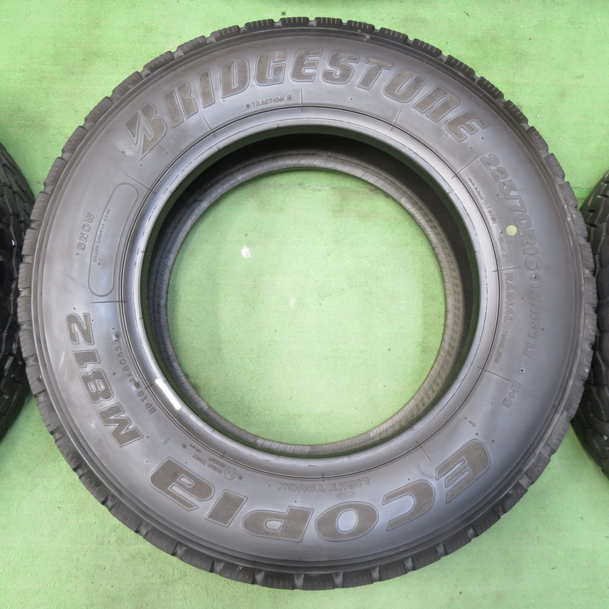 バリ溝!22年!9分!6本★トラック タイヤ 225/70R16 117/115N ブリヂストン エコピア M812 ミックス オールシーズン 16インチ★5061006イノタ