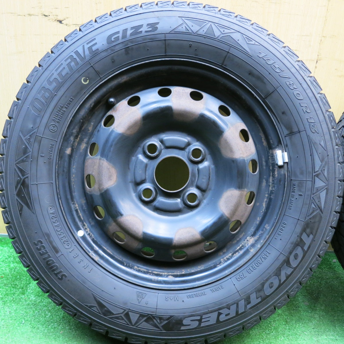 バリ溝!24年!9分★スタッドレス 145/80R13 トーヨー オブザーブ GIZ3 スチール ホイール 13インチ PCD100/4H★5092705HAス
