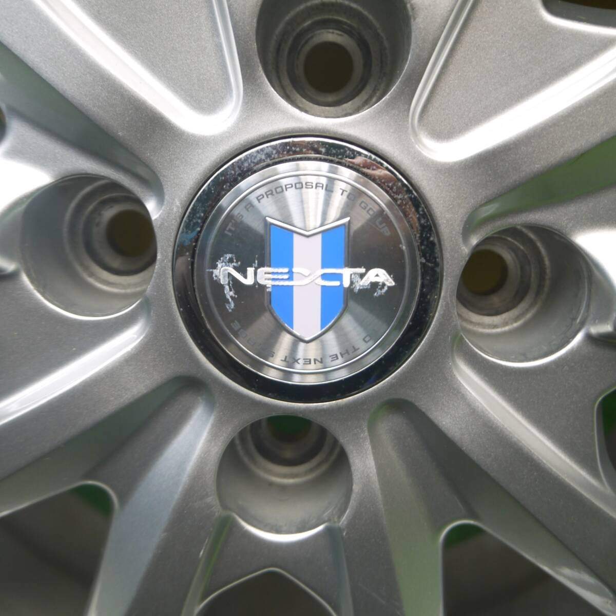 バリ溝!キレイ!9.5分以上★スタッドレス 185/70R14 トーヨー オブザーブ GIZ2 NEXTA ネクスタ 14インチ PCD100/4H★5020501Hス