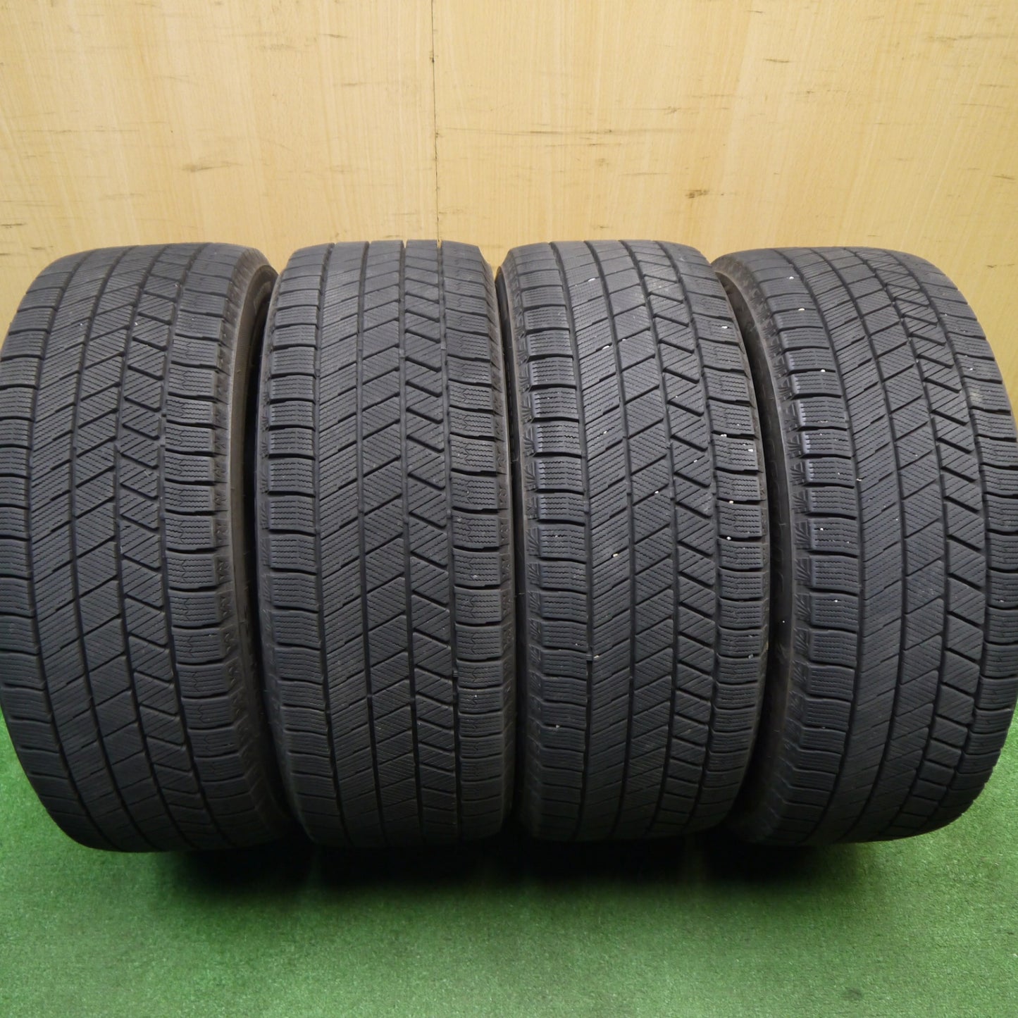 バリ溝!23年!キレイ!9.5分★スタッドレス 195/50R16 ブリヂストン ブリザック VRX3 EuroSpeed MANARAY SPORT マナレイ スポーツ 16インチ PCD114.3/5H★5120304Hス