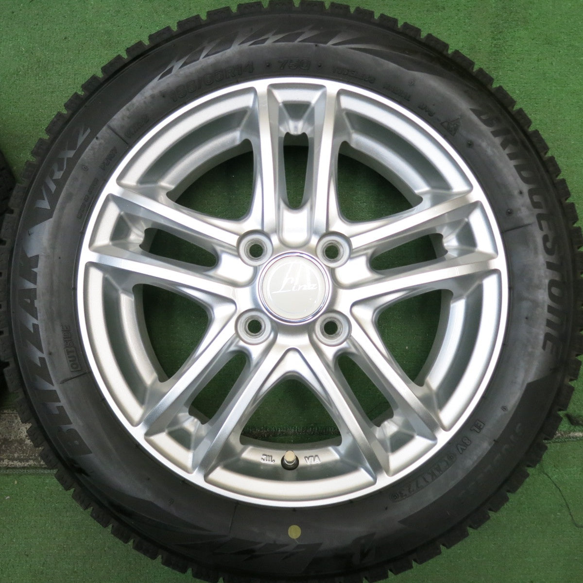 バリ溝!23年!キレイ!9分★スタッドレス 155/65R14 ブリヂストン ブリザック VRX2 Linz 14インチ PCD100/4H★5070507HAス
