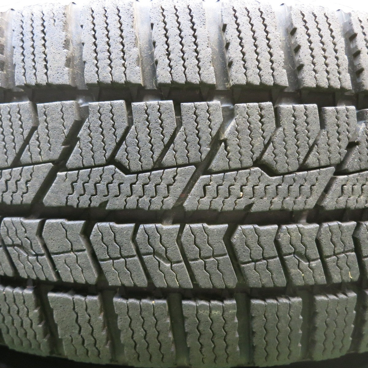バリ溝!22年!キレイ!9.5分★STEALTH RACING SPEC-02 195/65R15 スタッドレス トーヨー オブザーブ GIZ2 ステルス レーシング 15インチ PCD100/4H★5100403HAス
