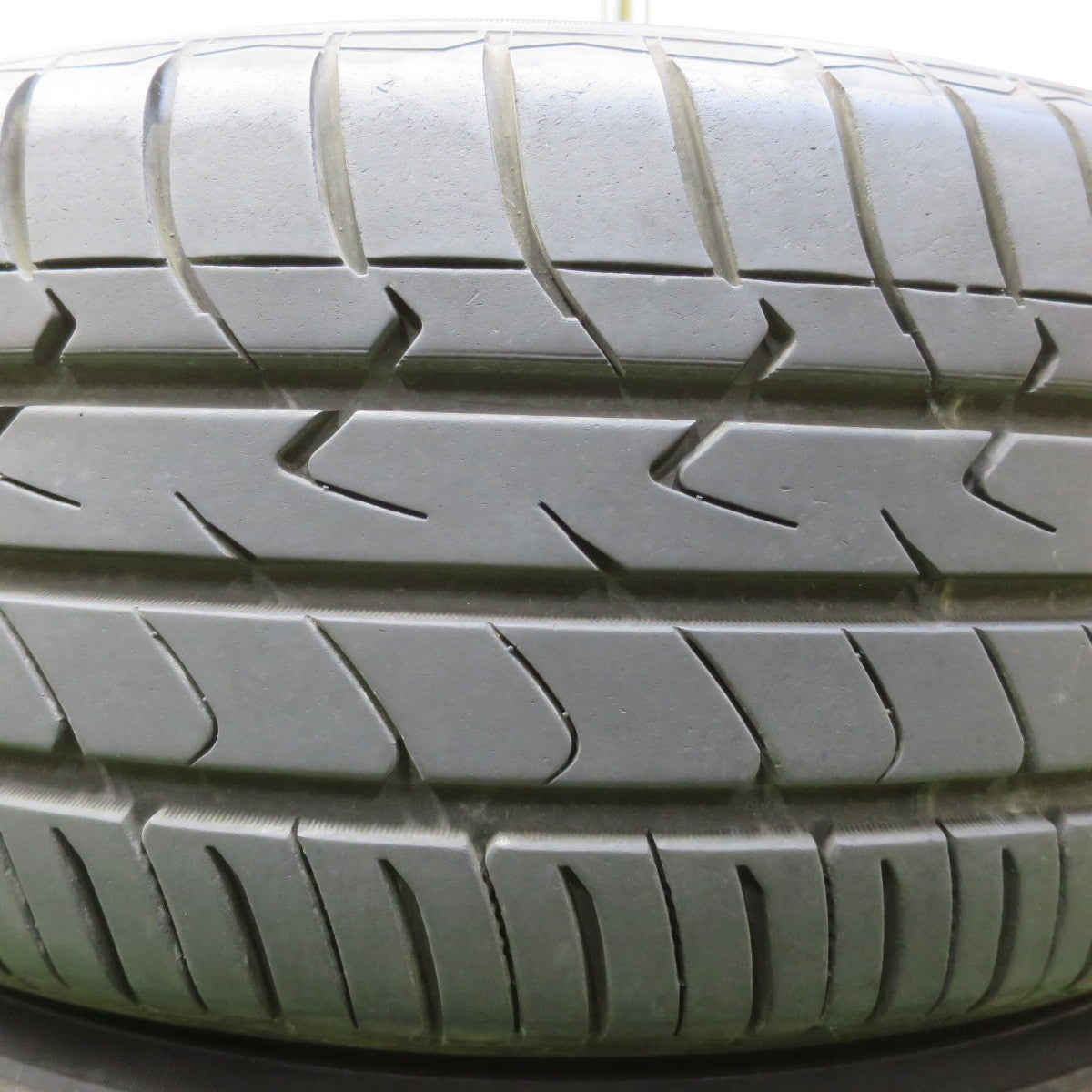 バリ溝!9.5分!2本★215/60R17 トーヨー トランパス MPZ タイヤ 17インチ C-HR アルファード ヴェルファイア 等★6042805イノタ