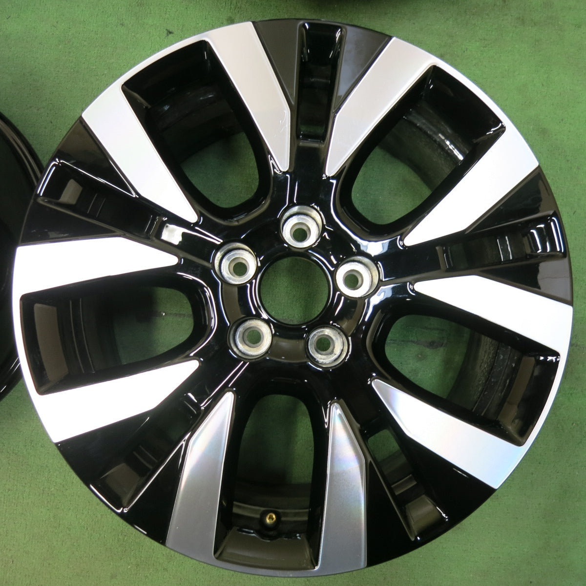 新車外し★シトロエン ベルランゴ 純正 ホイール 17インチ 17×7J PCD108/5H★5041809SYホ