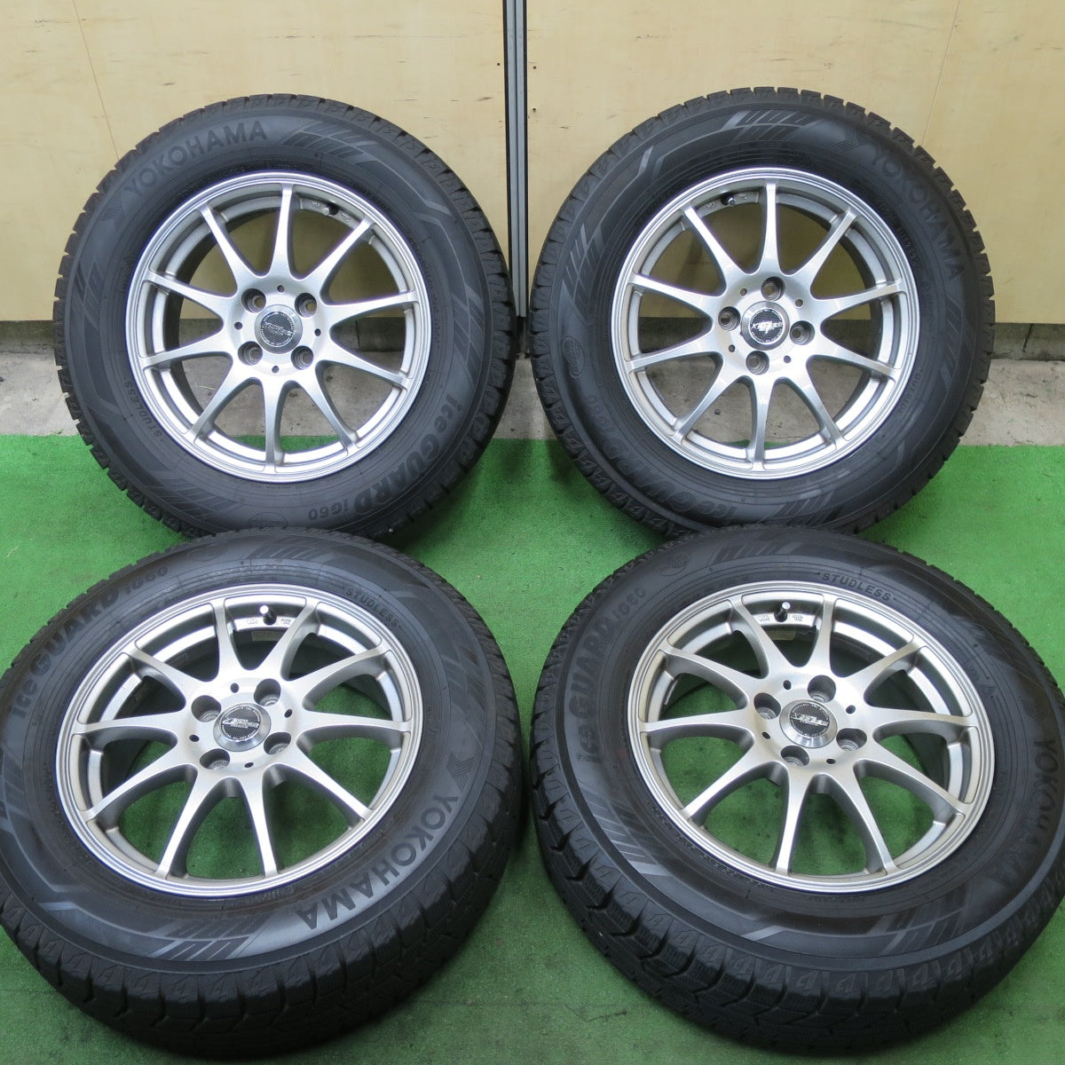 バリ溝!23年!キレイ!9.5分★スタッドレス 195/65R15 ヨコハマ アイスガード iG60 X CROSS SPEED PREMIUM クロススピード 15インチ PCD100/4H★5092401TTス