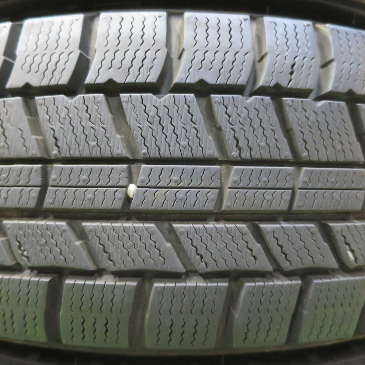バリ溝!23年!ほぼ10分★トヨタ アクア 純正 スチール 175/65R15 スタッドレス オートバックス ノーストレック N5 15インチ PCD100/4H★5071905イス