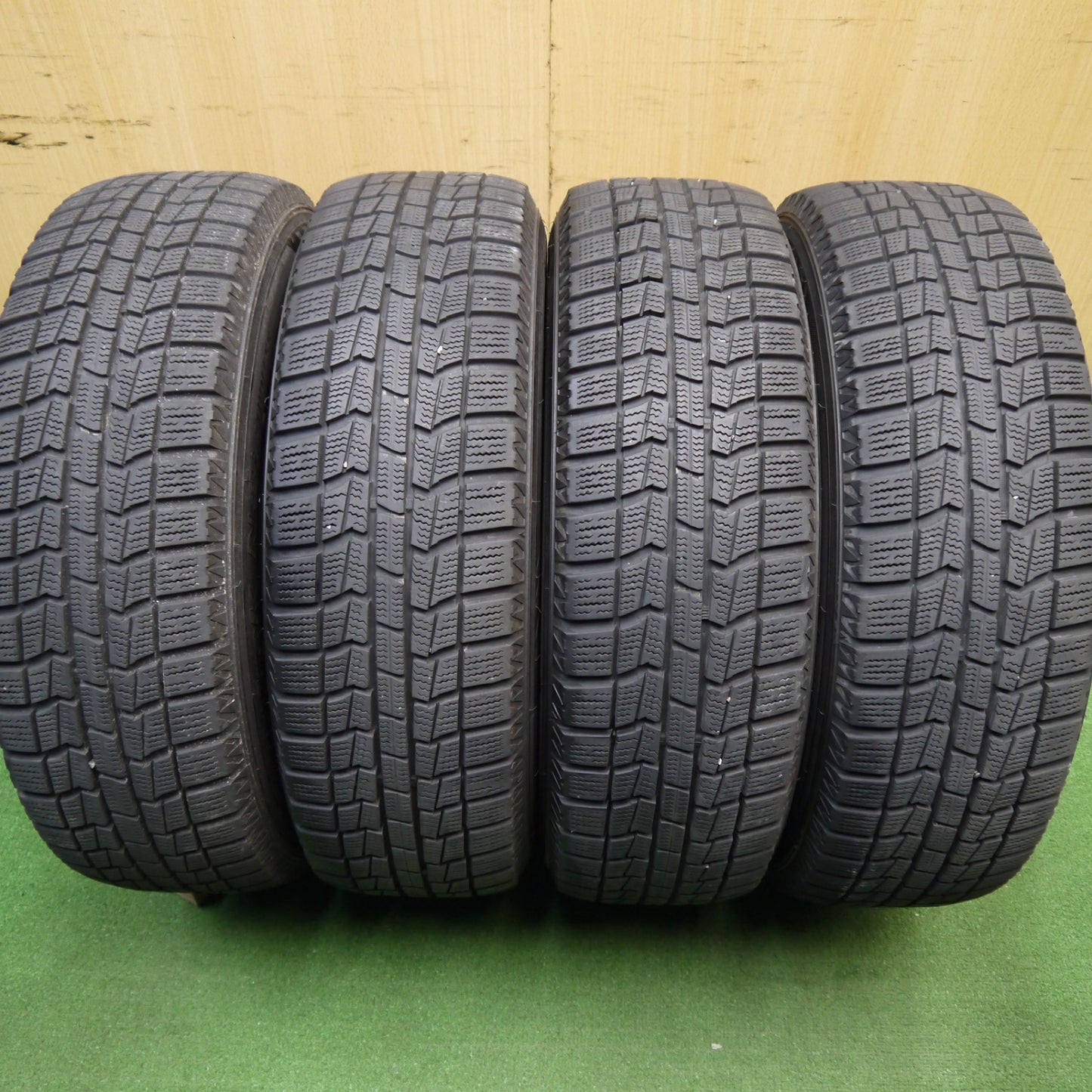 バリ溝!9分★スタッドレス 185/65R15 オートバックス ノーストレック N3i スチール ホイール 15インチ PCD100/4H★5042308Hス